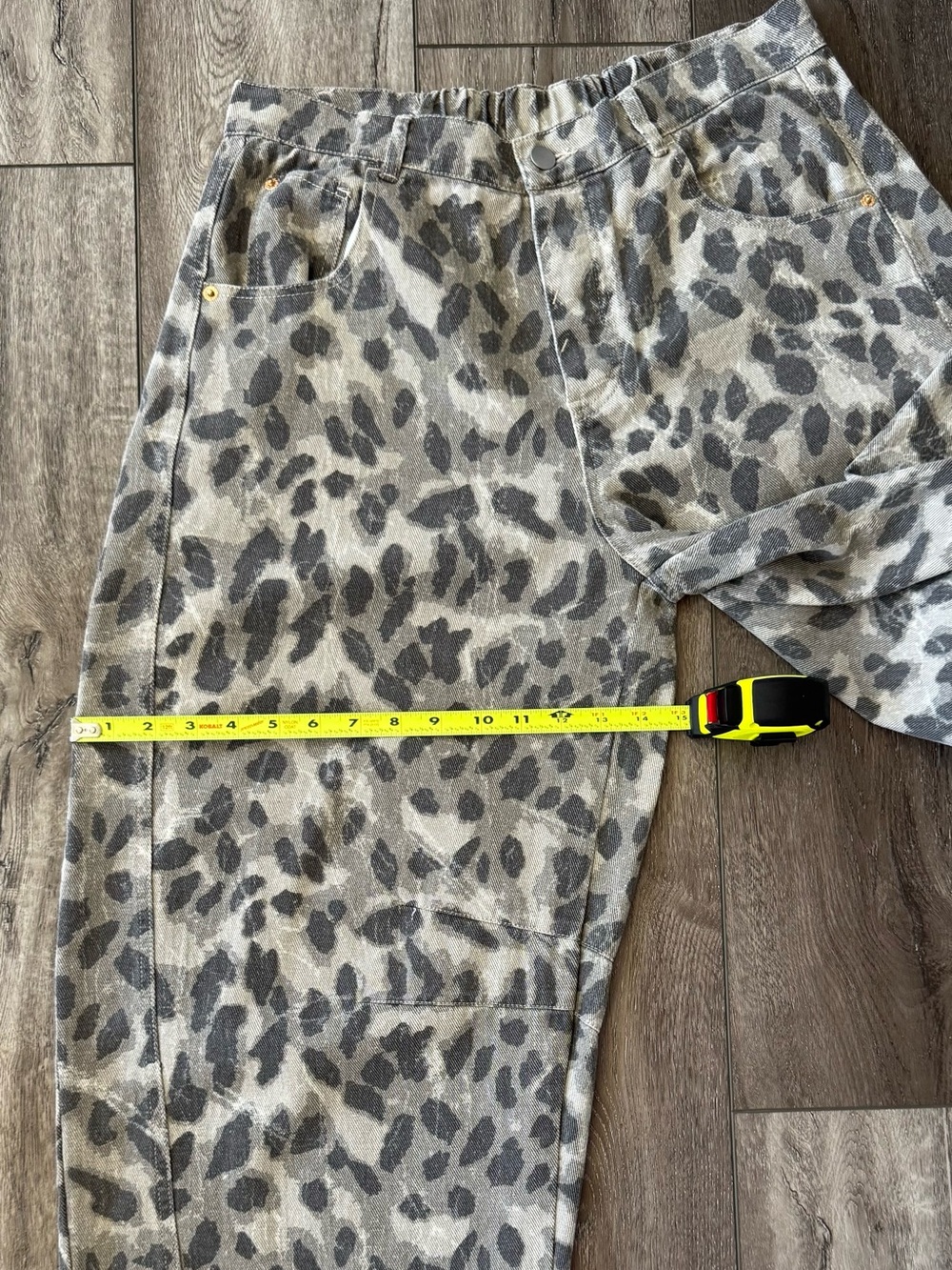 Like Love Animal Print Barrel Jeans Wo’s MEDIUM Baggy Wide Leg Pants High-Rise - Picture 5 of 15